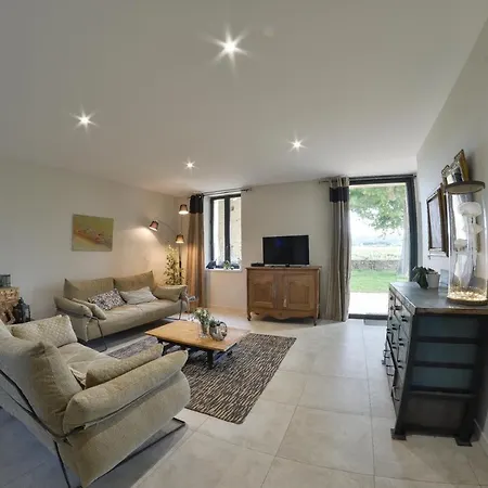 Domaine De Sevanes Bed & Breakfast 3*